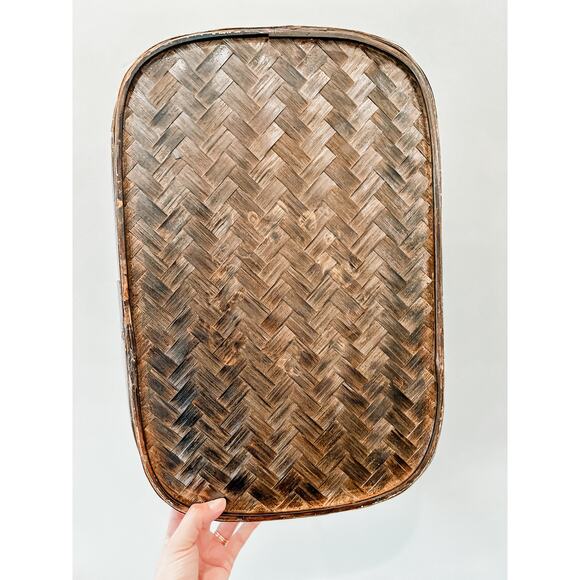 Dark Woven Wicker‎ Rattan Serving Tray - Picture 3 of 4